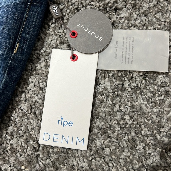 Ripe maternity bootcut jeans - Picture 3 of 6